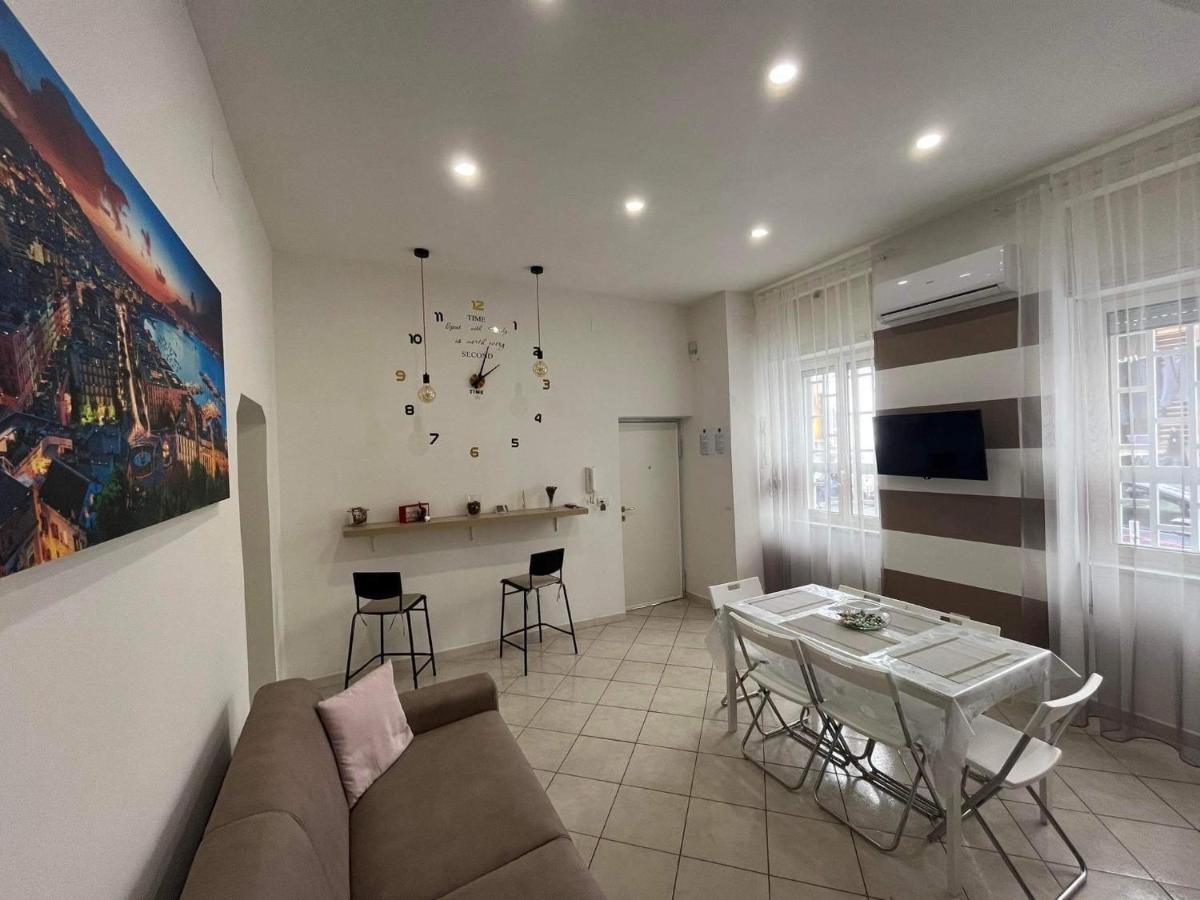 La Maison Di Nonna Tina - Panoramic Suite Nápoles Exterior foto